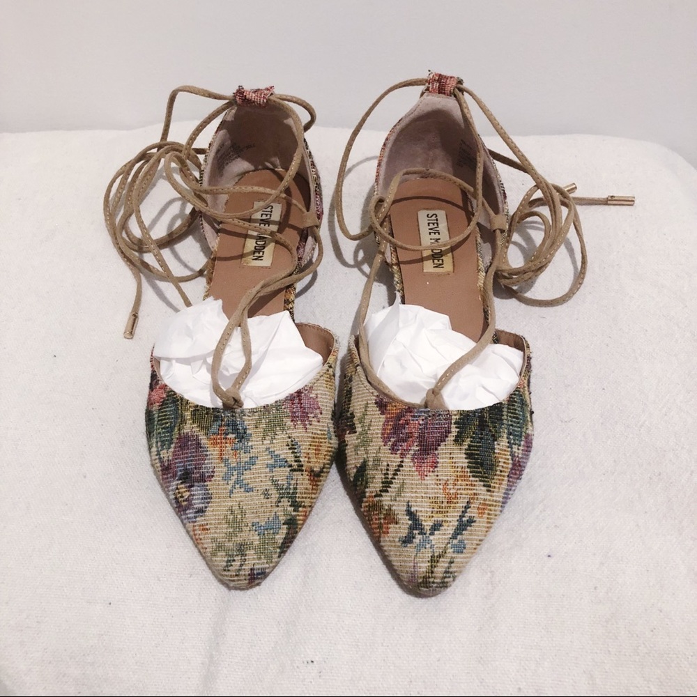 Steve Madden Flats